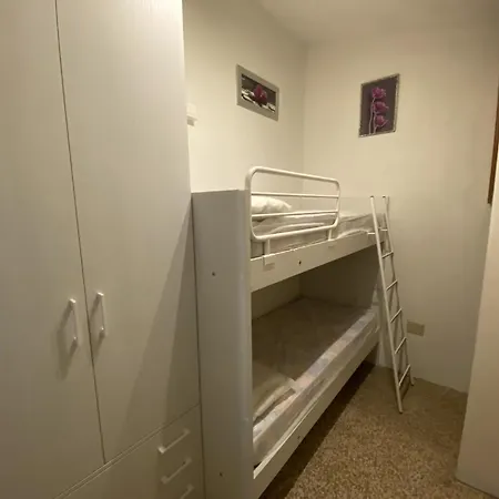 Fuer 6 Personen Ca 42 Qm In Bibione, Adriakueste Italien Und Umgebung Ferienhaus *